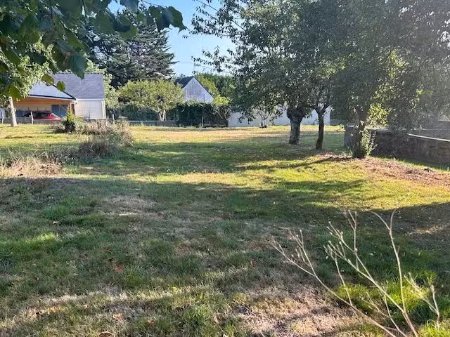 Photo 1 de Terrain 678 m²